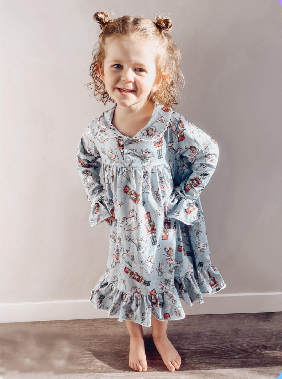 Christmas best sale sleep gown