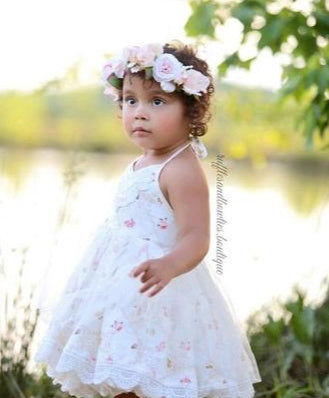 Tea Time Ivory Vintage Floral and Lace Dress