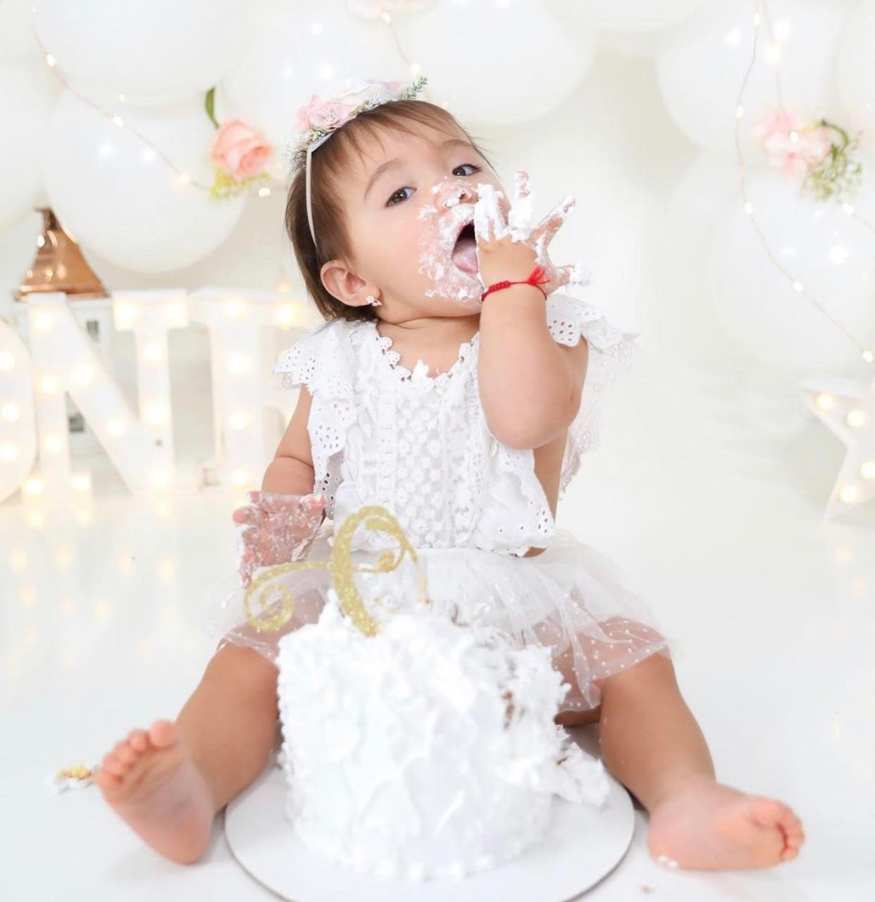 Aurora Ivory/White Lace Vintage Romper