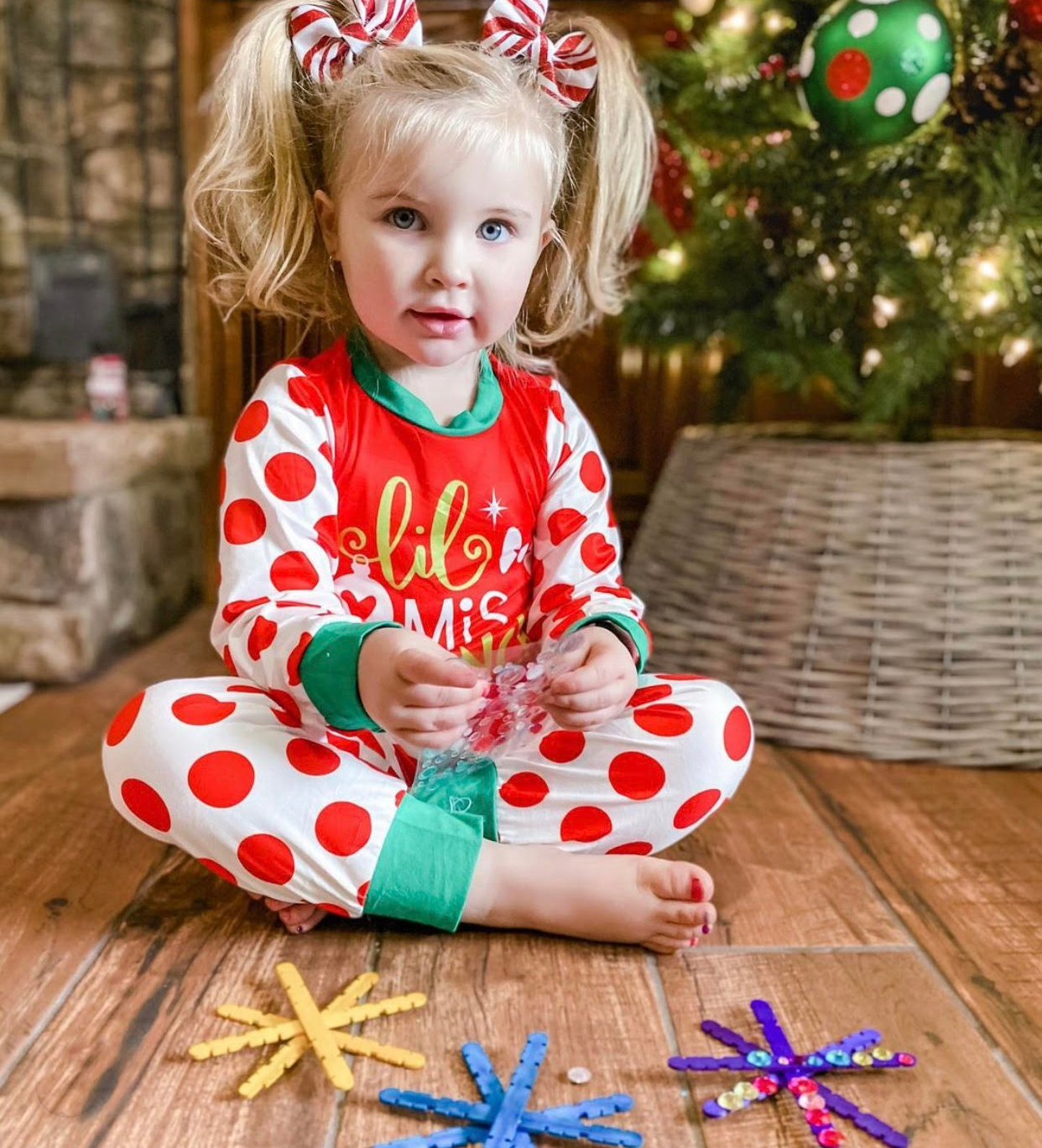 2 Pc Girl s Lil Miss Grinch PJs