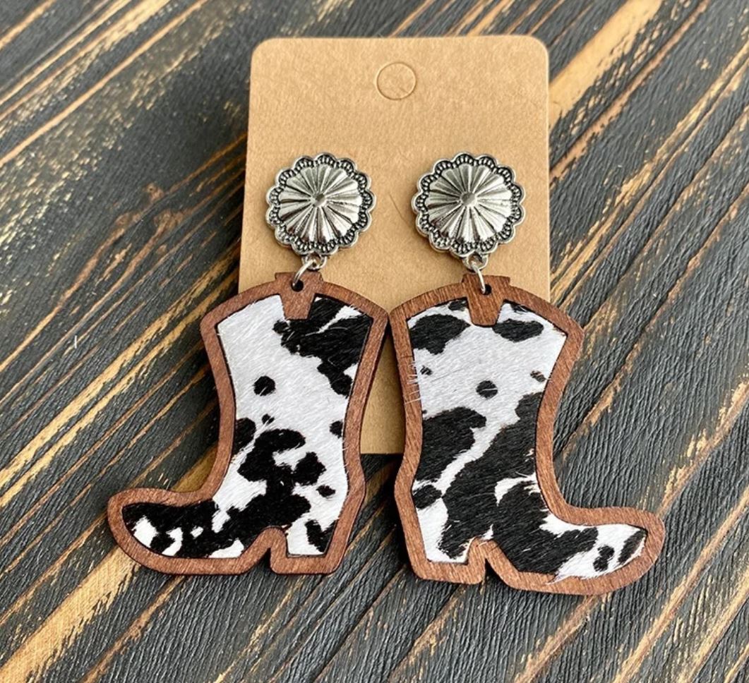 Western Cowboy Boots Earrings Classic Leopard Print Genuine Leather Inlaid Wood Texture Stud Earrings