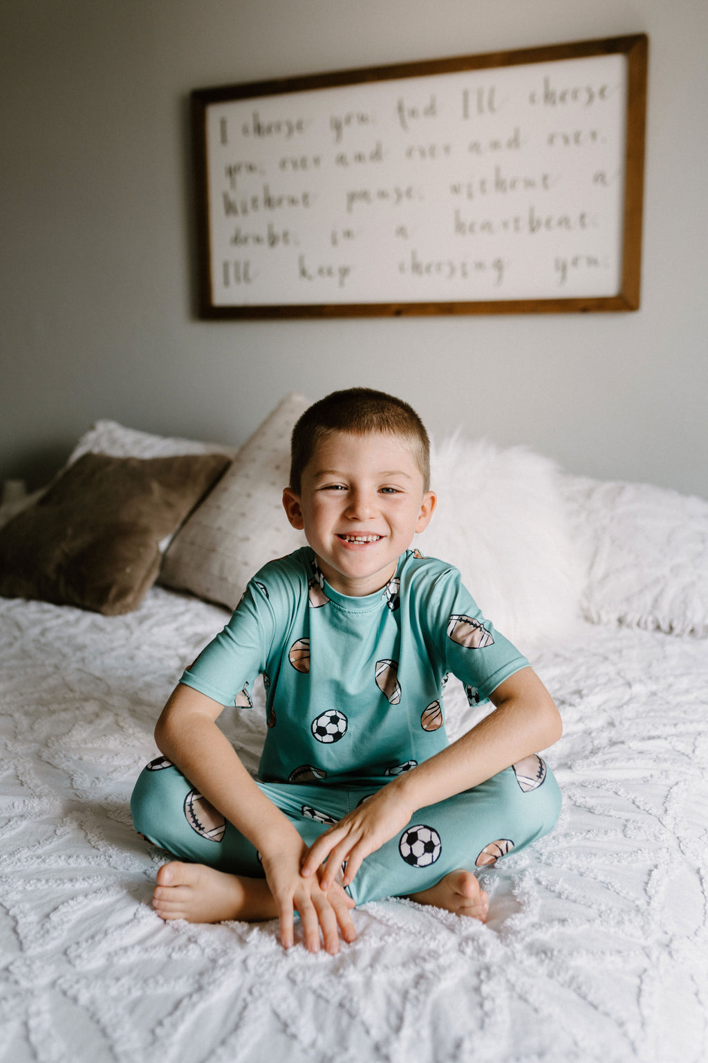 Boys 2-Piece Short Sleeve Pajamas - Sports Balls