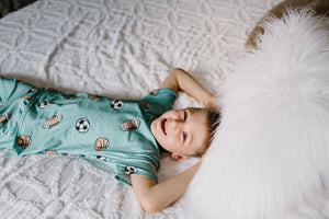 Boys 2-Piece Short Sleeve Pajamas - Sports Balls