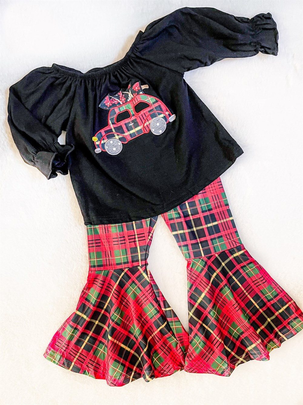 Baby Christmas | 2 & 3 Piece Sets - Plaid Car With Tree. Plaid pants are flair at the feet.